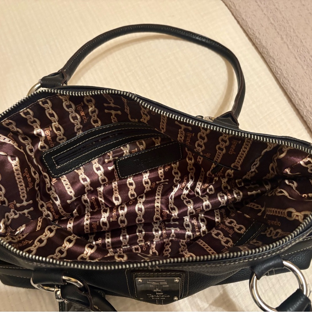 Black Textured Leather Handbag - Picture 4 of 4